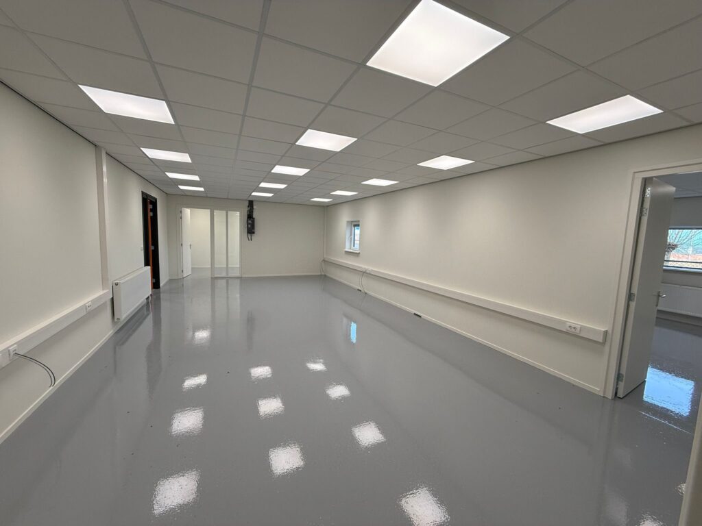 Verbouwing Loods door Thompson Bouw